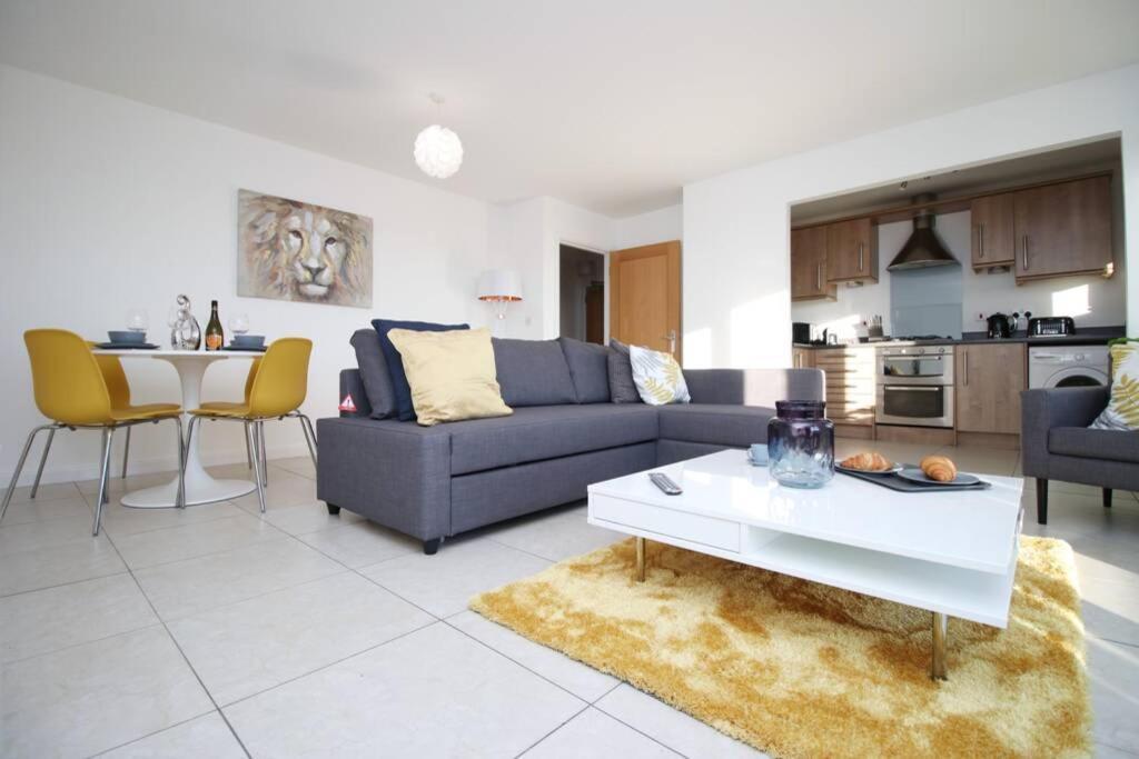 No1 Beach Walk By Stay South Wales - Free Parking 斯旺西 外观 照片